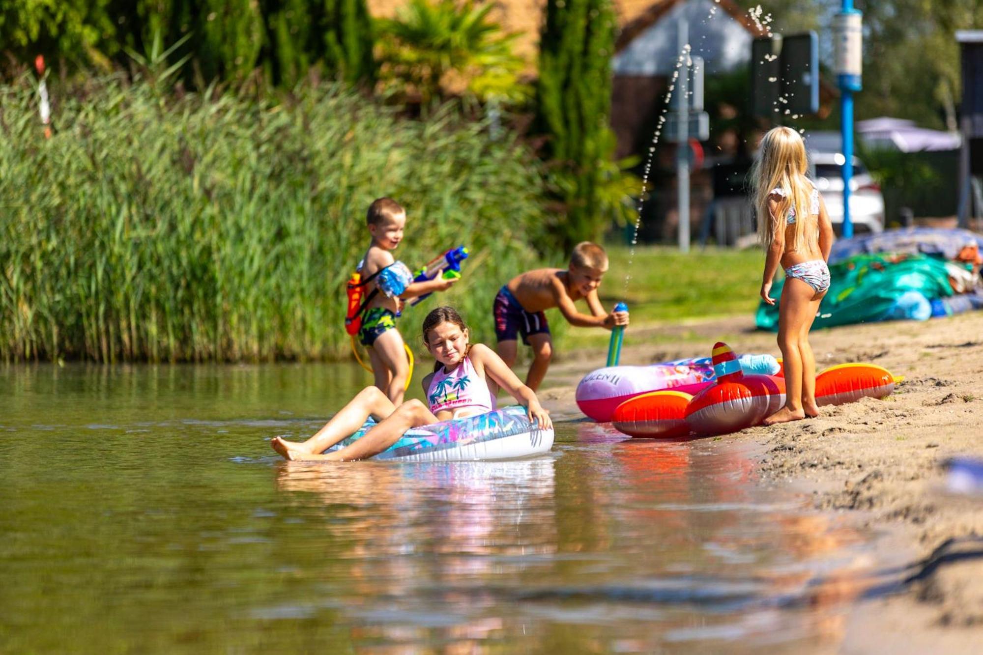 Glamping Limburg - Nabij Nationaal Park Hoge Kempen Kinrooi Exteriör bild